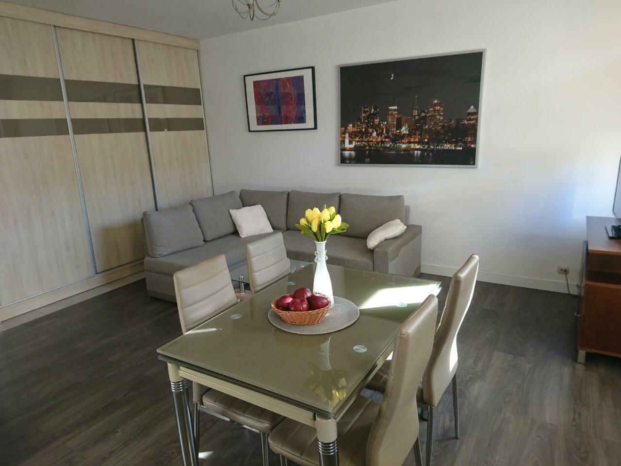 Czarnowiejska 9/9 Miodosytnia Apartament *